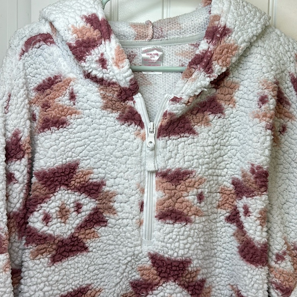 Fleece pullover